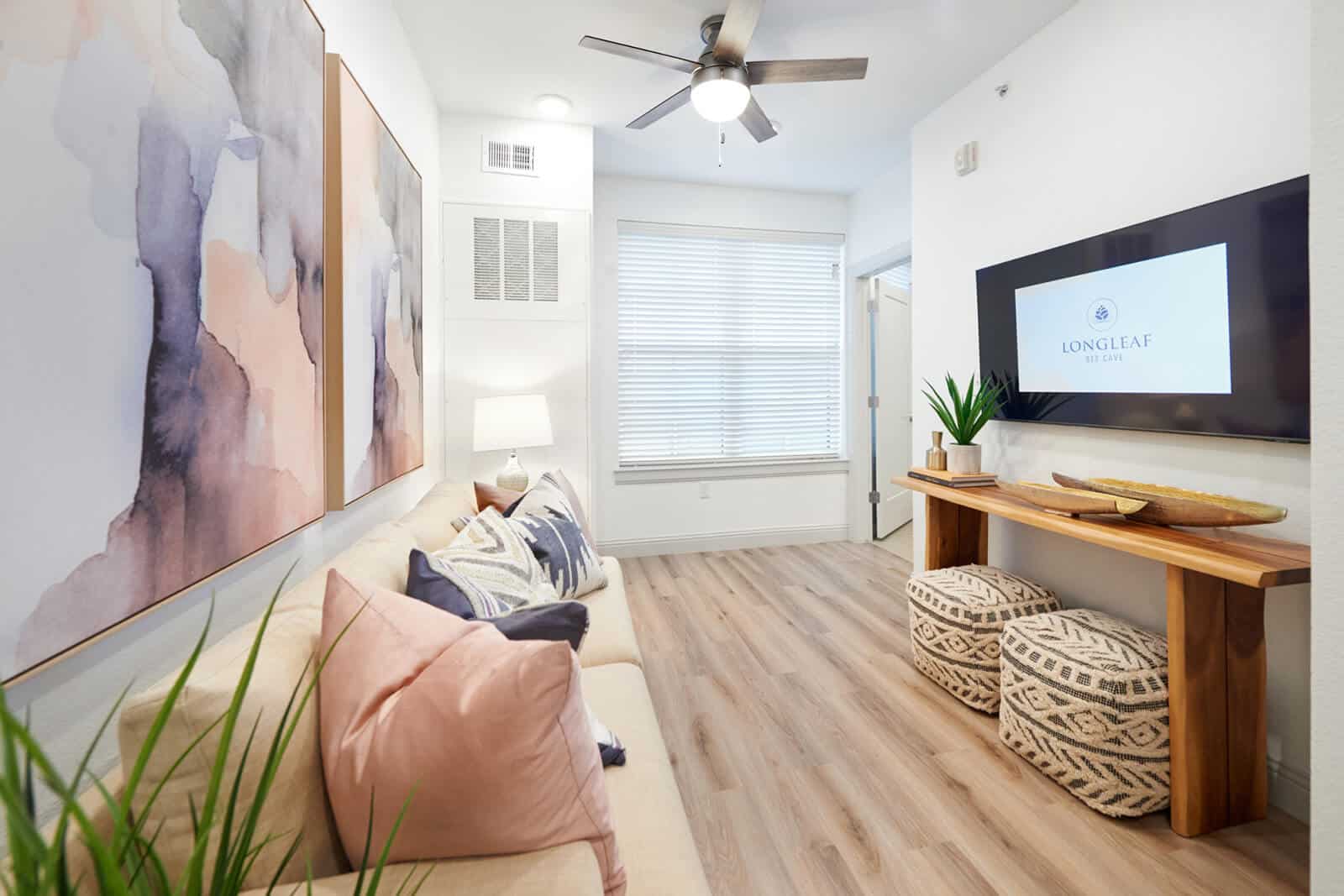 example of a living room at Longleaf Bee Cave