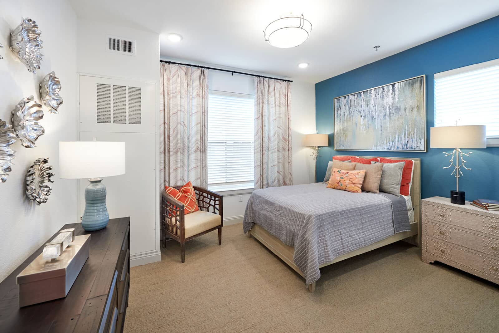 example of a bedroom at Longleaf Bee Cave 4